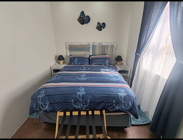 14 BEDROOM HOUSE FOR SALE IN LONG ACRES COUNTRY ESTATE
